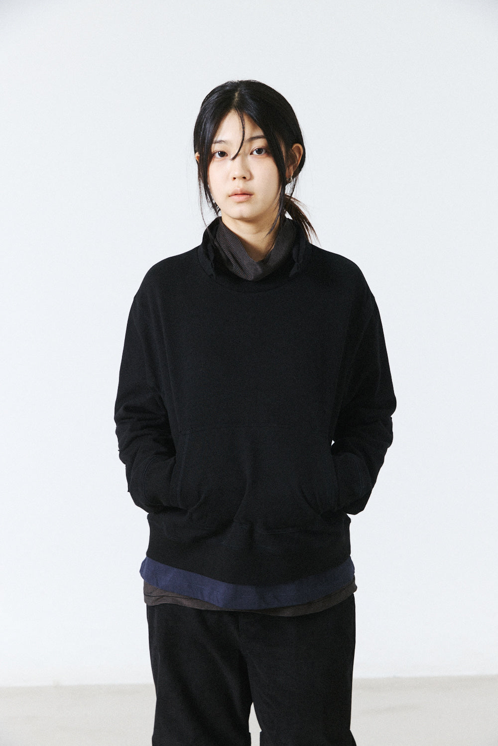 Hatchingroom - Overlay Sweatshirt (Black) product image 13 | TRAB K-Fashion Australia