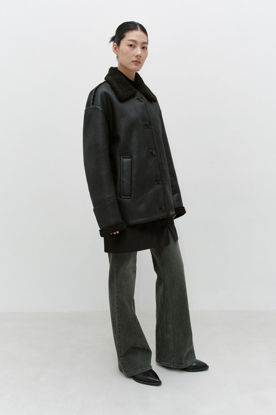 Insilence - Vintage Button-down Mustang (Black) product image 4 | TRAB K-Fashion Australia