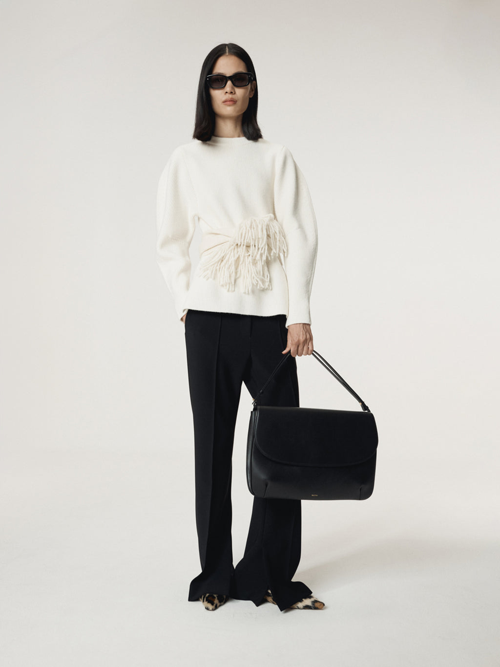 Recto - Volume Sleeve Structured Knit Top (Ivory) product image 8 | TRAB K-Fashion Australia