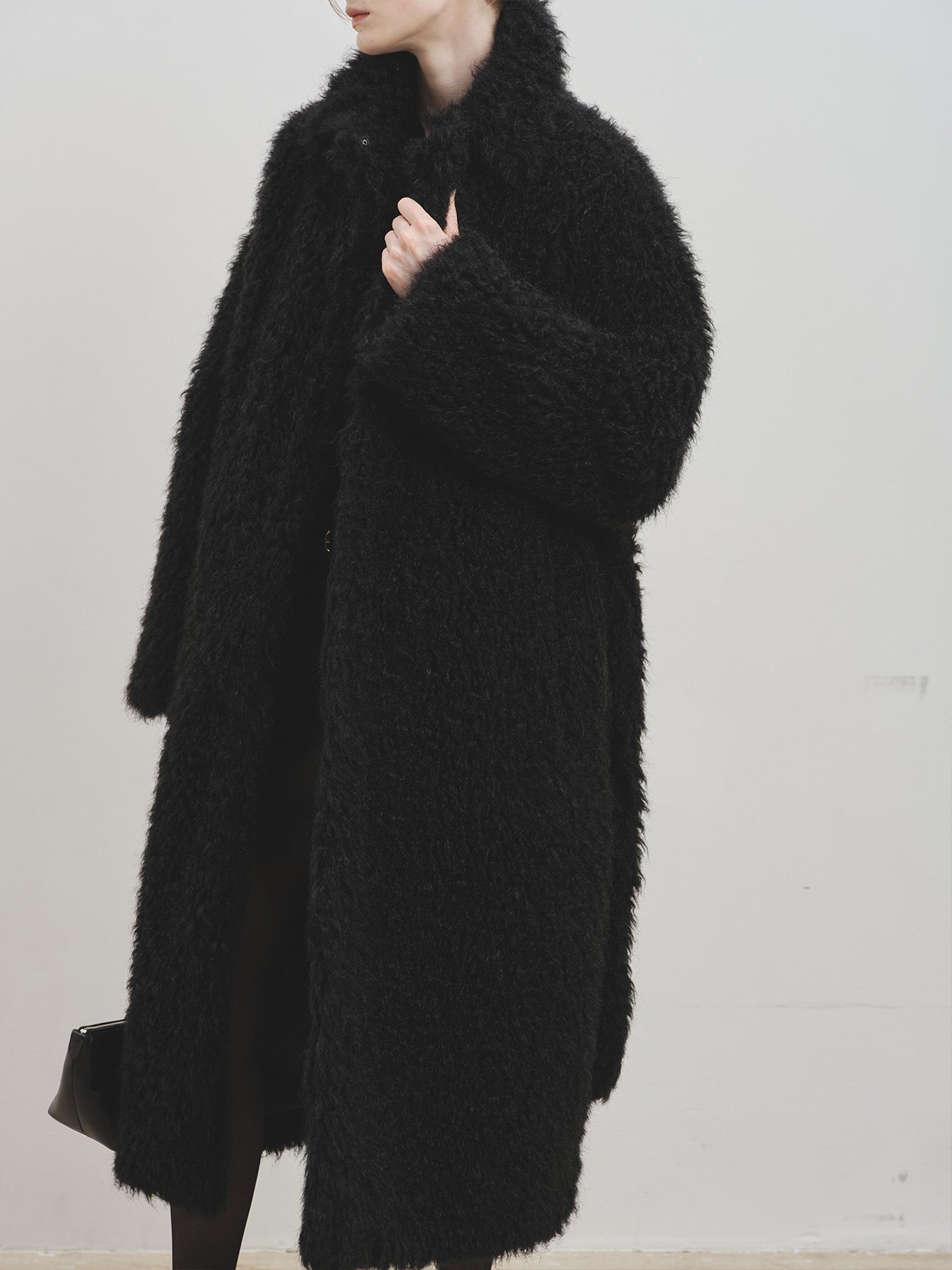 Tonywack - Oversized Black Fur Coat product image 8 | TRAB K-Fashion Australia