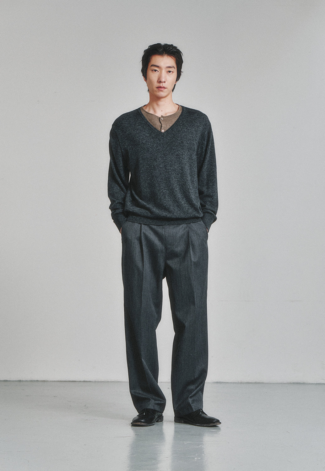 Art if acts - Union Henley (Charcoal/Mud) product image 2 | TRAB K-Fashion Australia