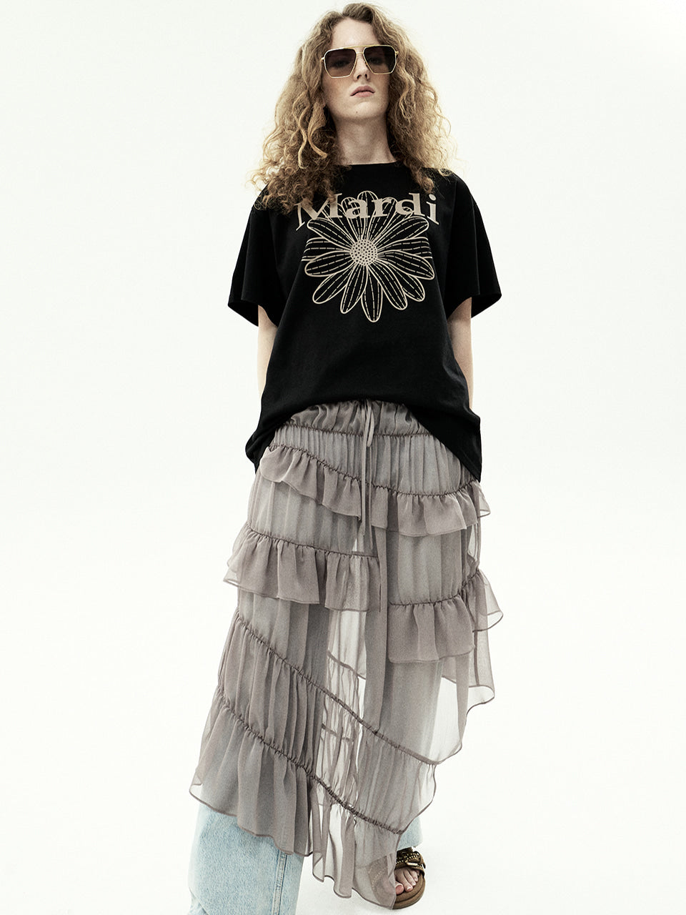 Mardi Mercredi - Unisex Tshirt Flowermardi (Black Taupe) product image 1 | TRAB K-Fashion Australia