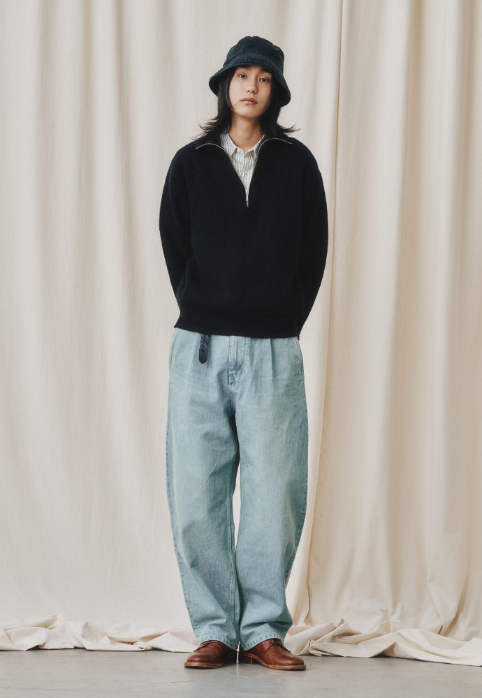 Art if acts - Half Zipup Turtle Neck Knit (Black) product image 1 | TRAB K-Fashion Australia