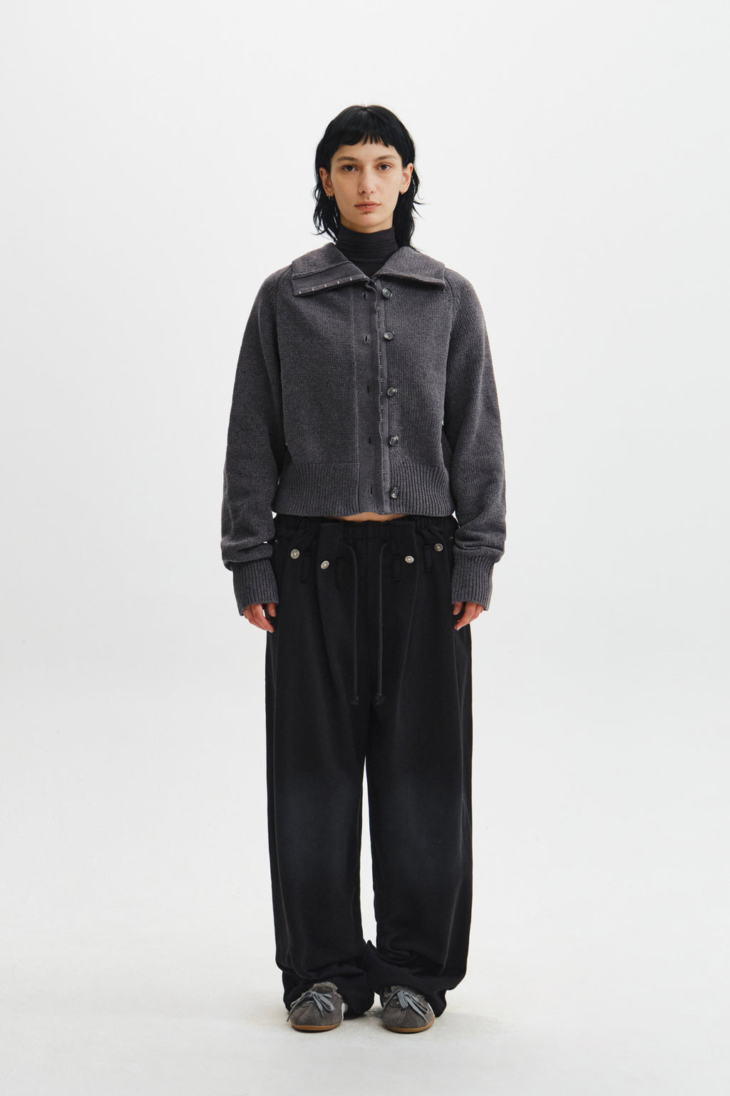 Matin Kim - Snap Tuck Washed Sweatpants (Black) product image 6 | TRAB K-Fashion Australia