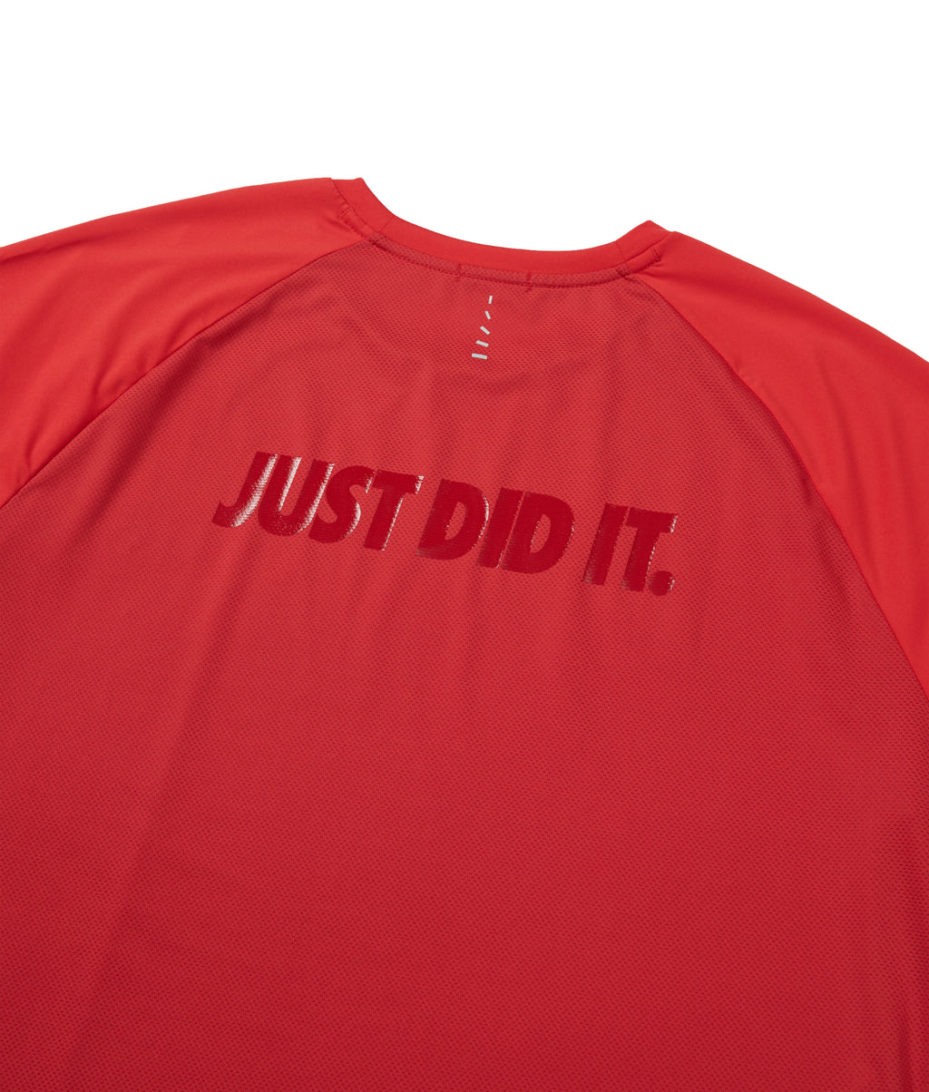 XLIM - Ep.9 03 T-Shirt (Red) product image 7 | TRAB K-Fashion Australia