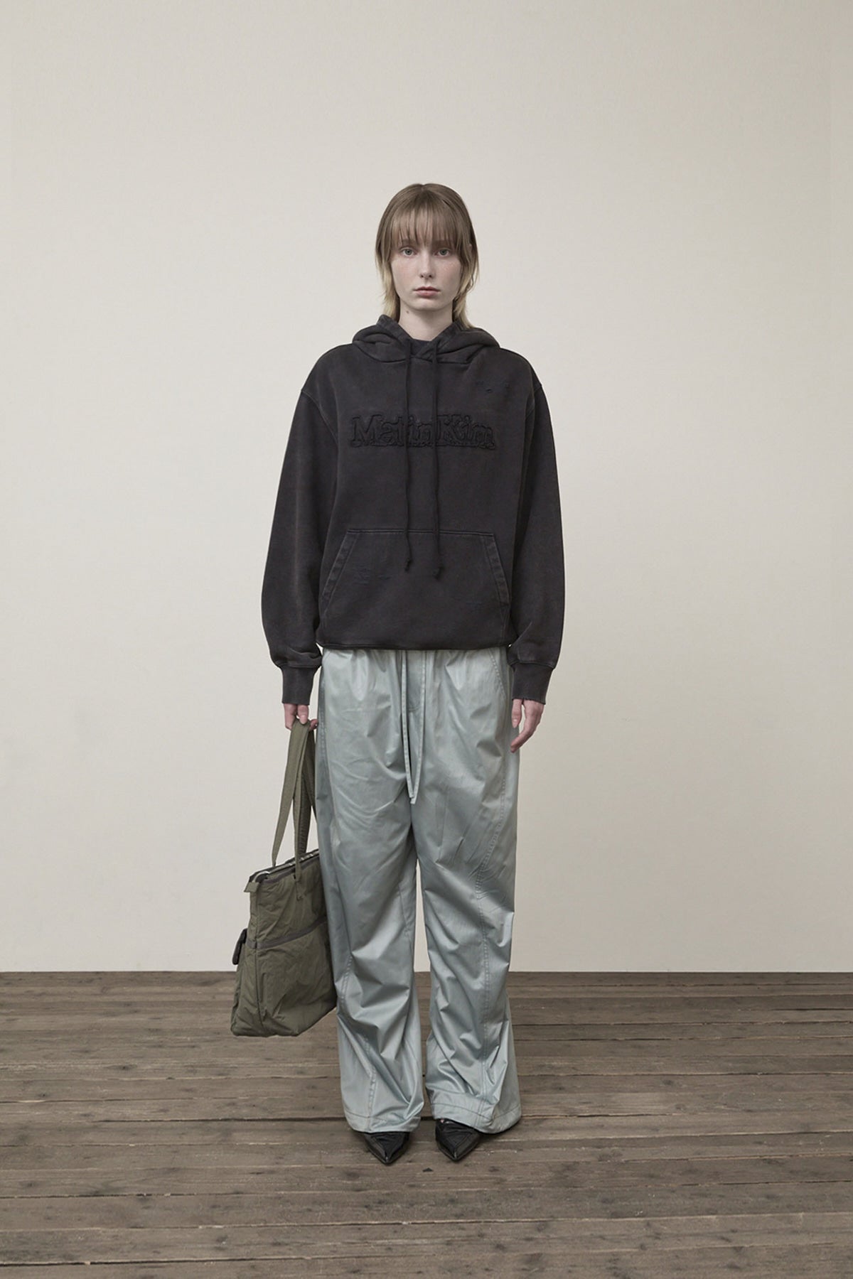 Matin Kim - Vintage Color Dying Logo Hoody (Charcoal) product image 5 | TRAB K-Fashion Australia