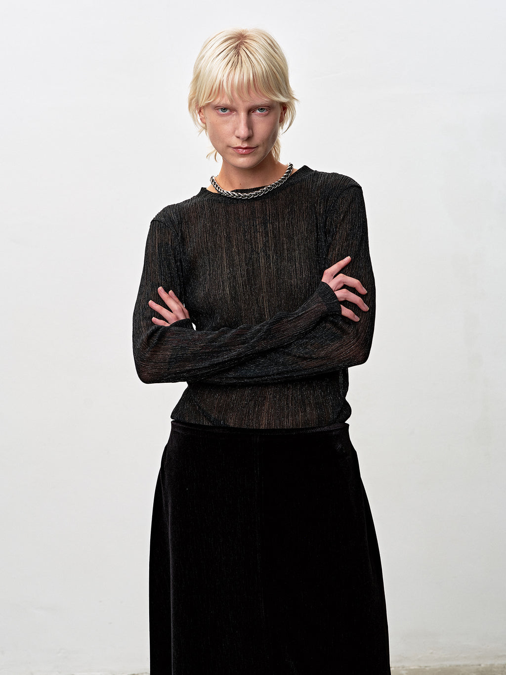 Tonywack - Velvet Flared Skirt (Black) product image 6 | TRAB K-Fashion Australia