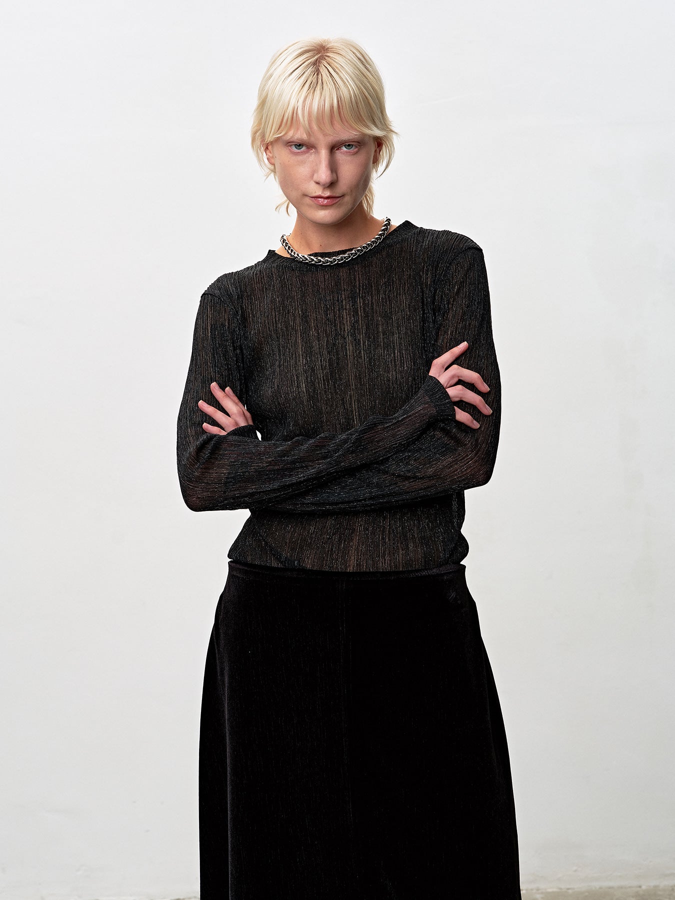 Tonywack - Velvet Flared Skirt (Black) product image 6 | TRAB K-Fashion Australia
