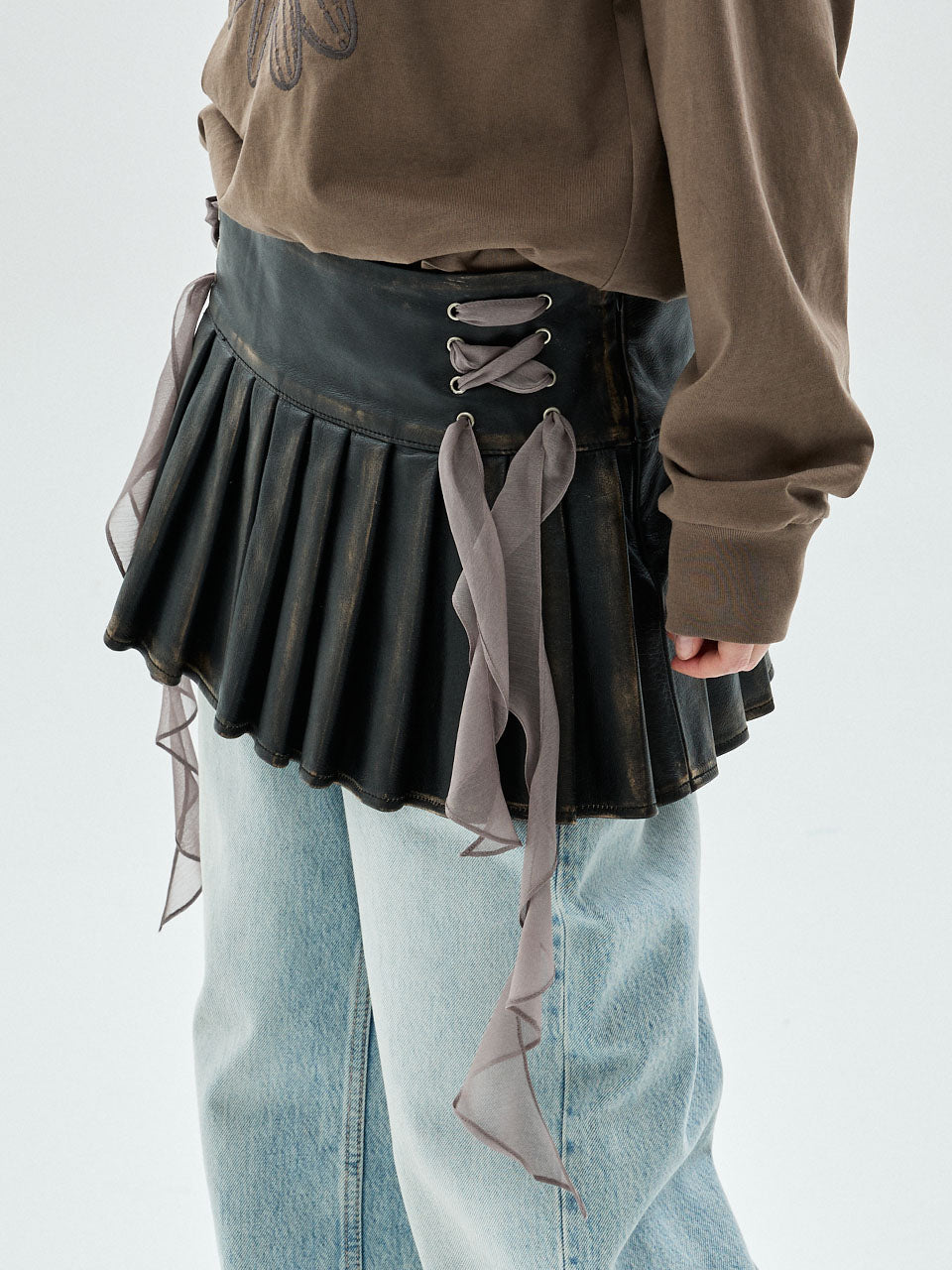 Mardi Mercredi - Leather Vintage Pleated Mini Skirt (Black) product image 1 | TRAB K-Fashion Australia
