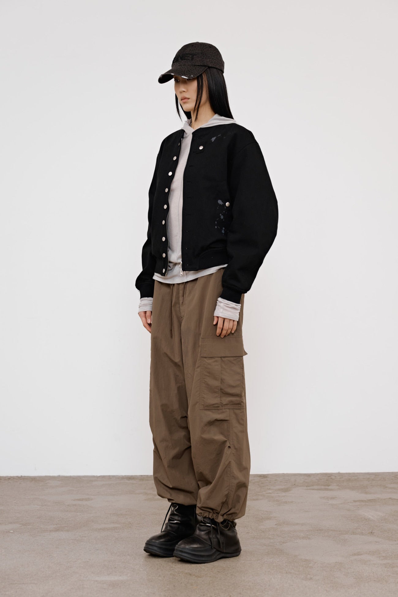Deinet - Paint Stud Cotton Ma1 (Black) product image 2 | TRAB K-Fashion Australia