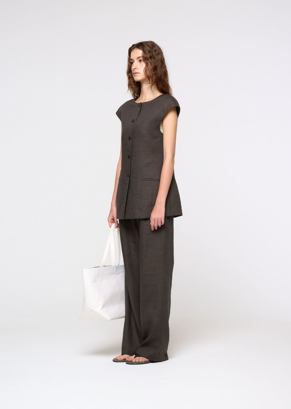 Amomento - Linen Curved Vest (Khaki Grey) product image 3 | TRAB K-Fashion Australia