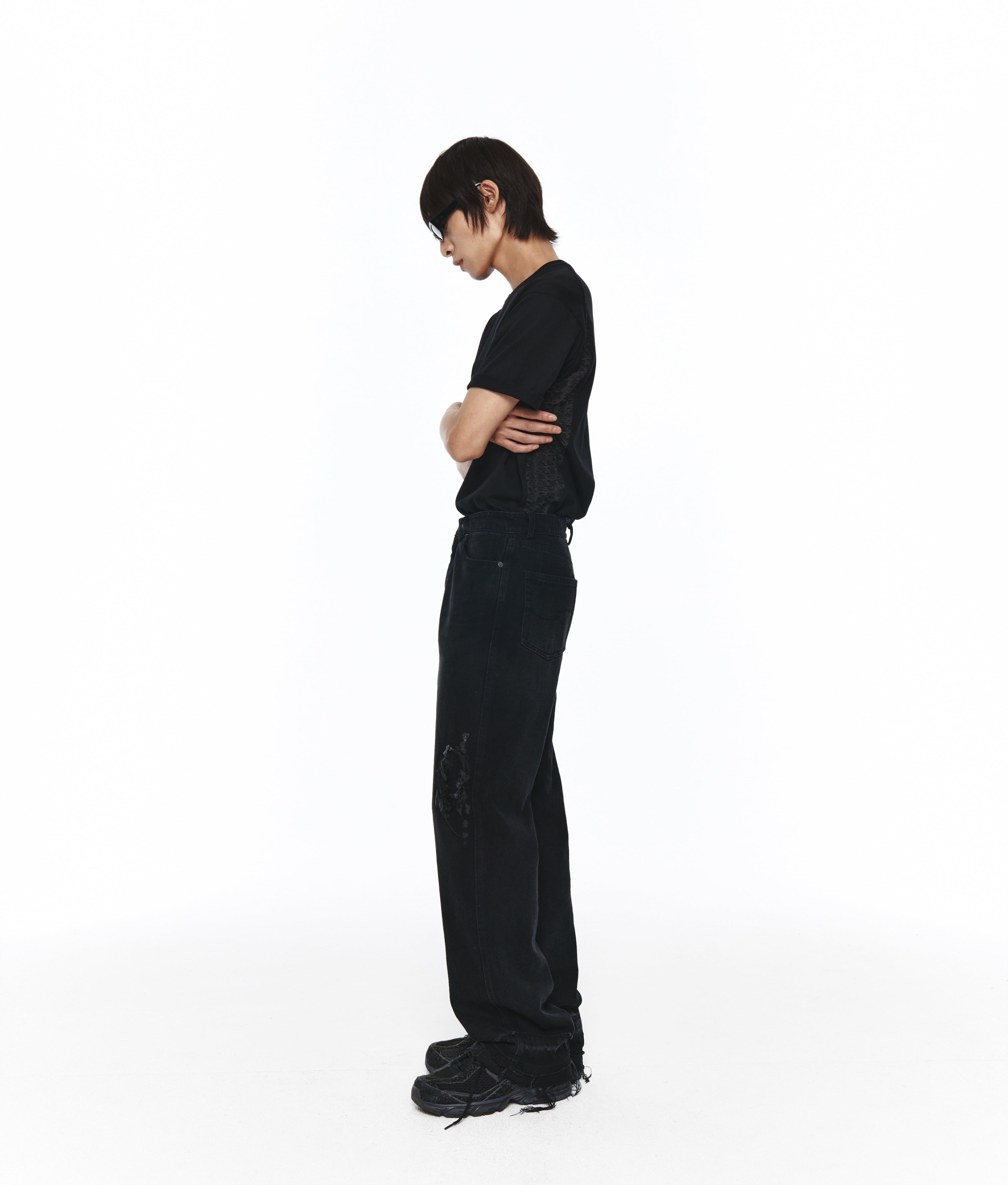XLIM - Ep.7 01 T-Shirt (Black) product image 9 | TRAB K-Fashion Australia