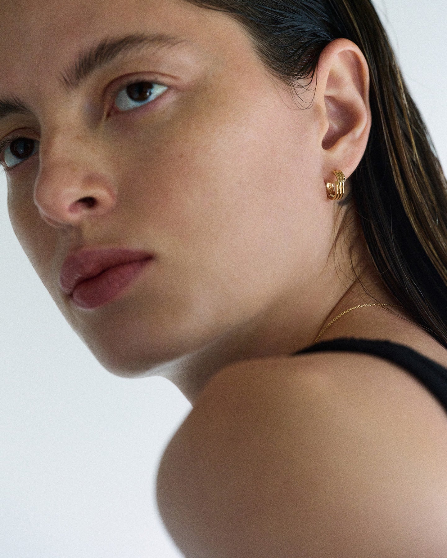Numbering - Coil Signature Earrings / 3 turns #2103 product image 1 | TRAB K-Fashion Australia