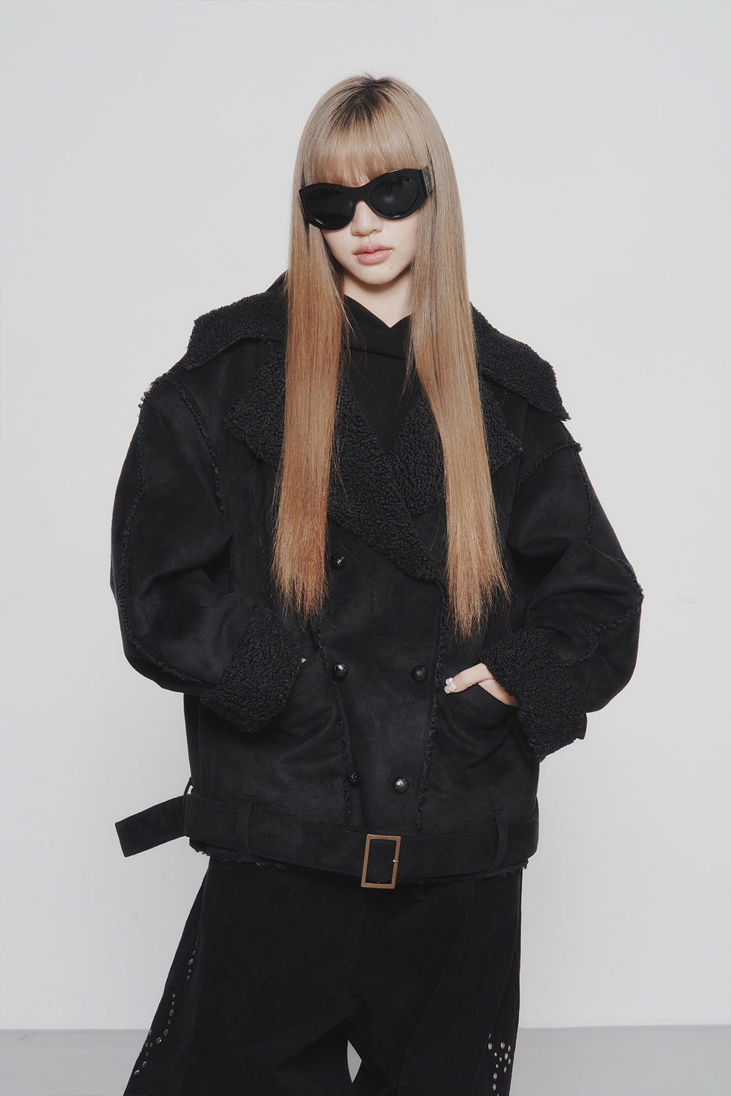 Deinet - Button Up Belted Shearling Jacket (Black) product image 11 | TRAB K-Fashion Australia
