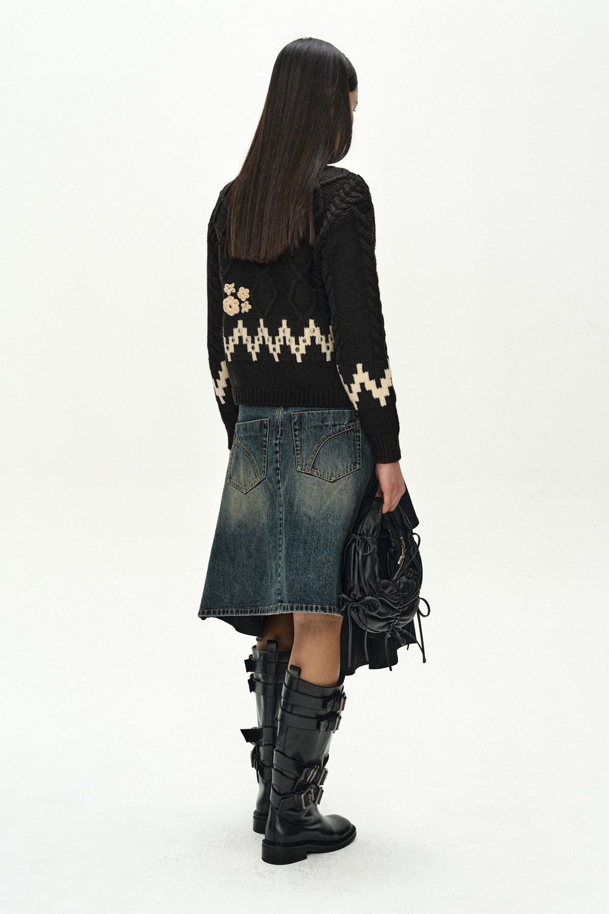 Andersson Bell - Fiori Camelia Cardigan (Black) product image 2 | TRAB K-Fashion Australia