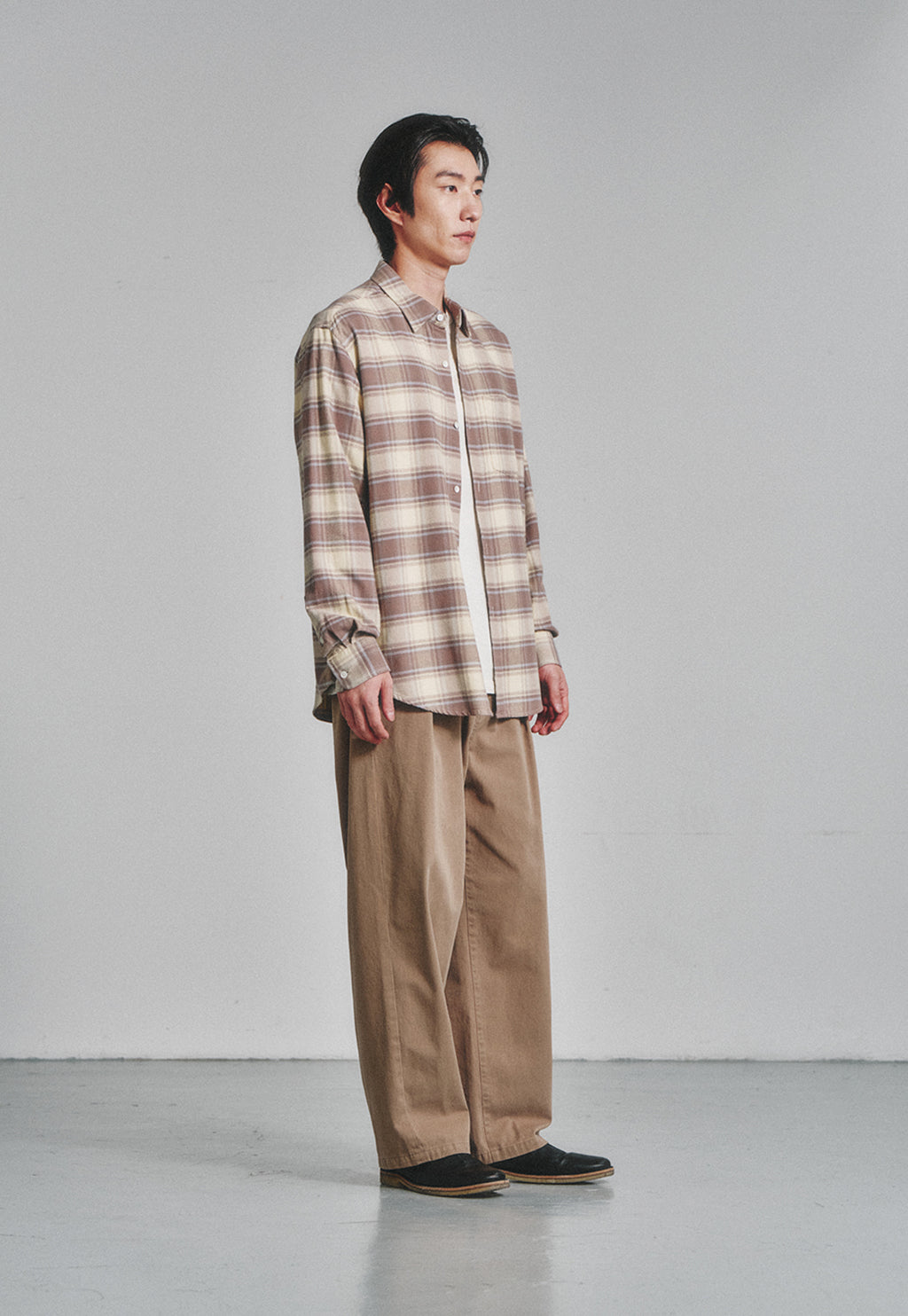 Art if acts - One Tuck Chino Pants (Beige) product image 3 | TRAB K-Fashion Australia