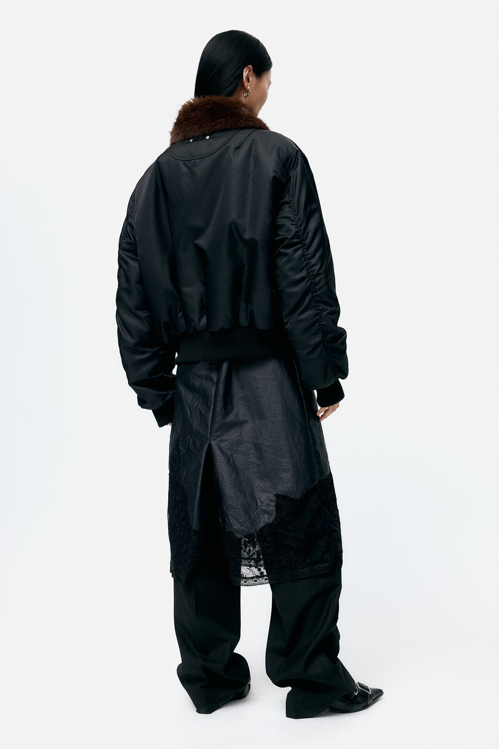 Andersson Bell - Fur Collar Leather Patch Ma-1 Bomber (Black) product image 10 | TRAB K-Fashion Australia