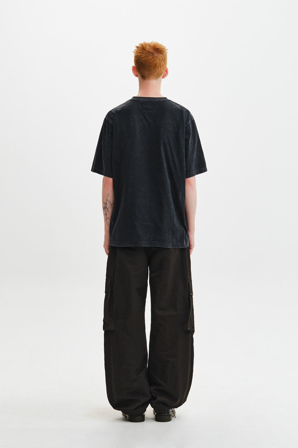 Matin Kim - Waffle Applique Logo Top (Charcoal) product image 10 | TRAB K-Fashion Australia