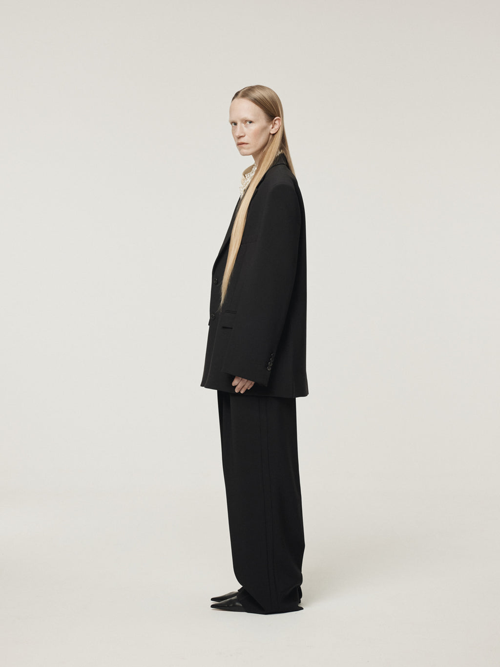 Recto - Double Pleated Wide Pants (Black) product image 3 | TRAB K-Fashion Australia