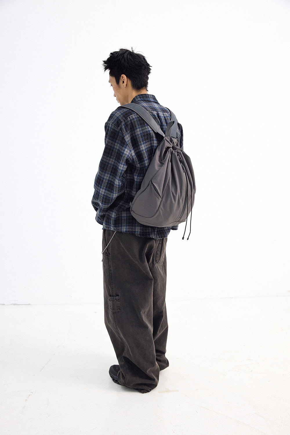 Hatchingroom - String Backpack Nylon (Charcoal) product image 17 | TRAB K-Fashion Australia