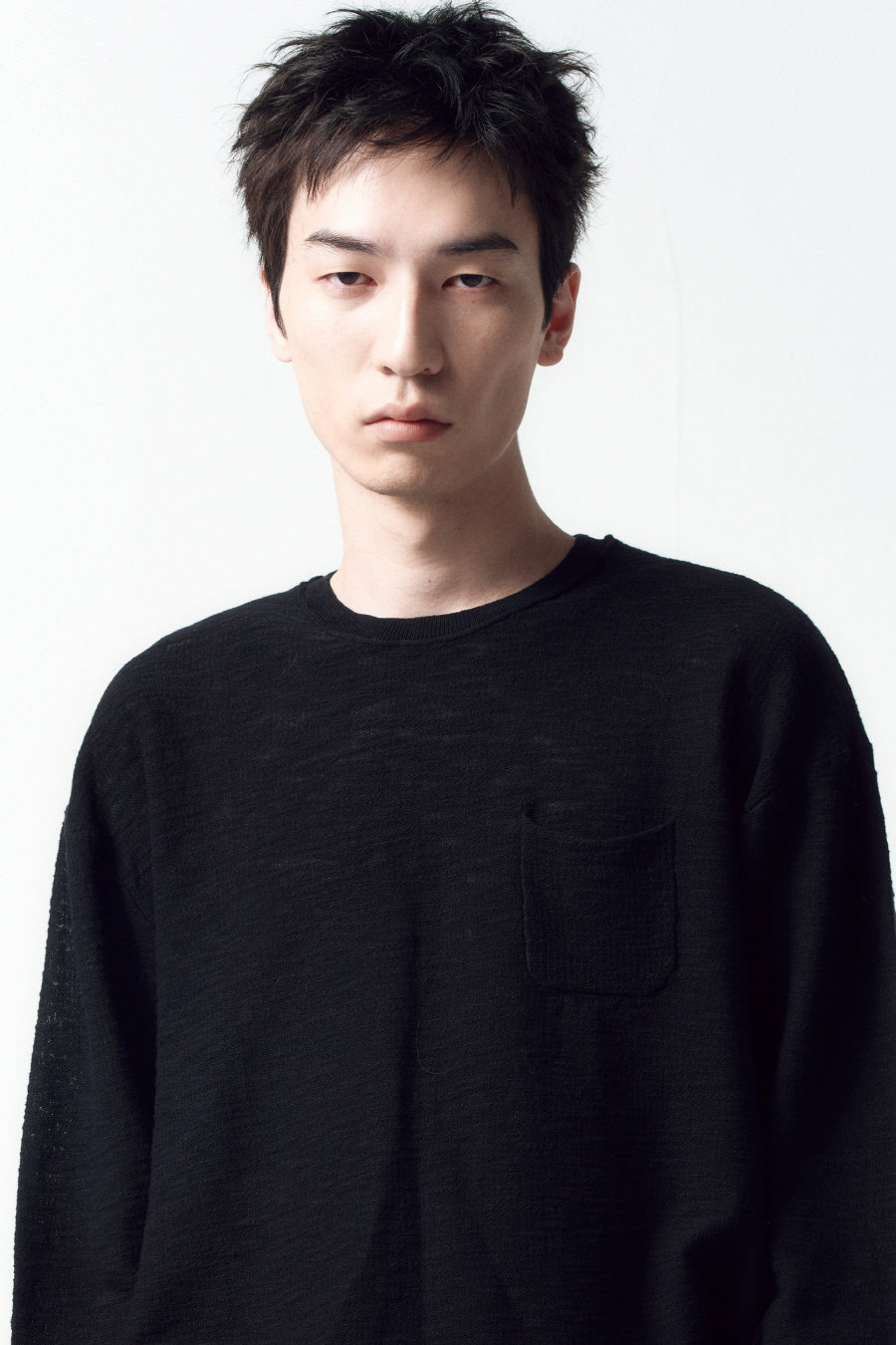 Insilence - Lightweight Cut Off Cotton Knit (Black) product image 2 | TRAB K-Fashion Australia