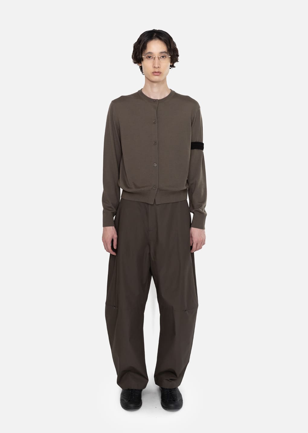 Amomento - Curved Zip Pants (Brown) product image 2 | TRAB K-Fashion Australia