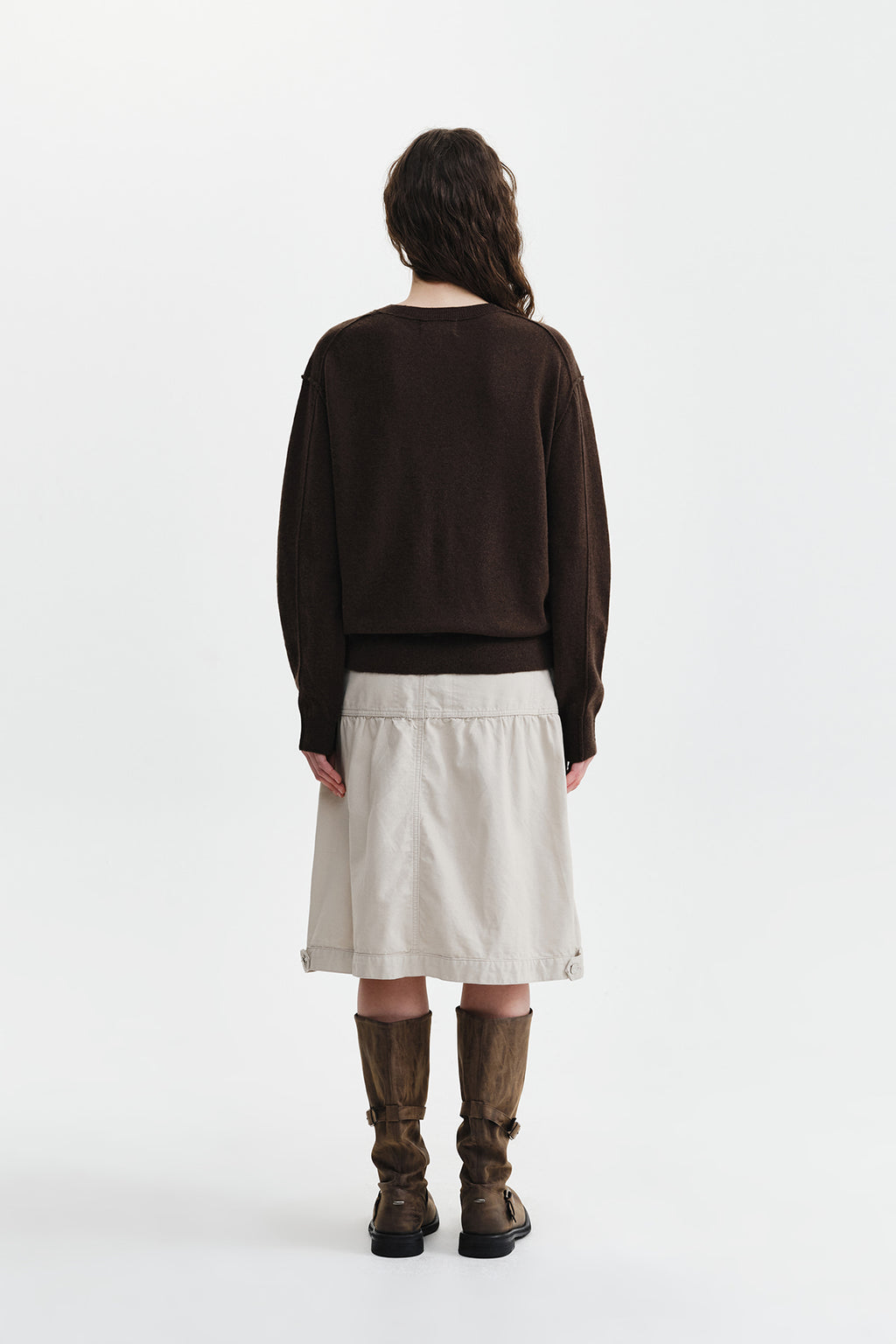 Matin Kim - [Pre-Order – Ships September 28] Cashmere Blended Panel Knit Pullover (Brown) product image 8 | TRAB K-Fashion Australia