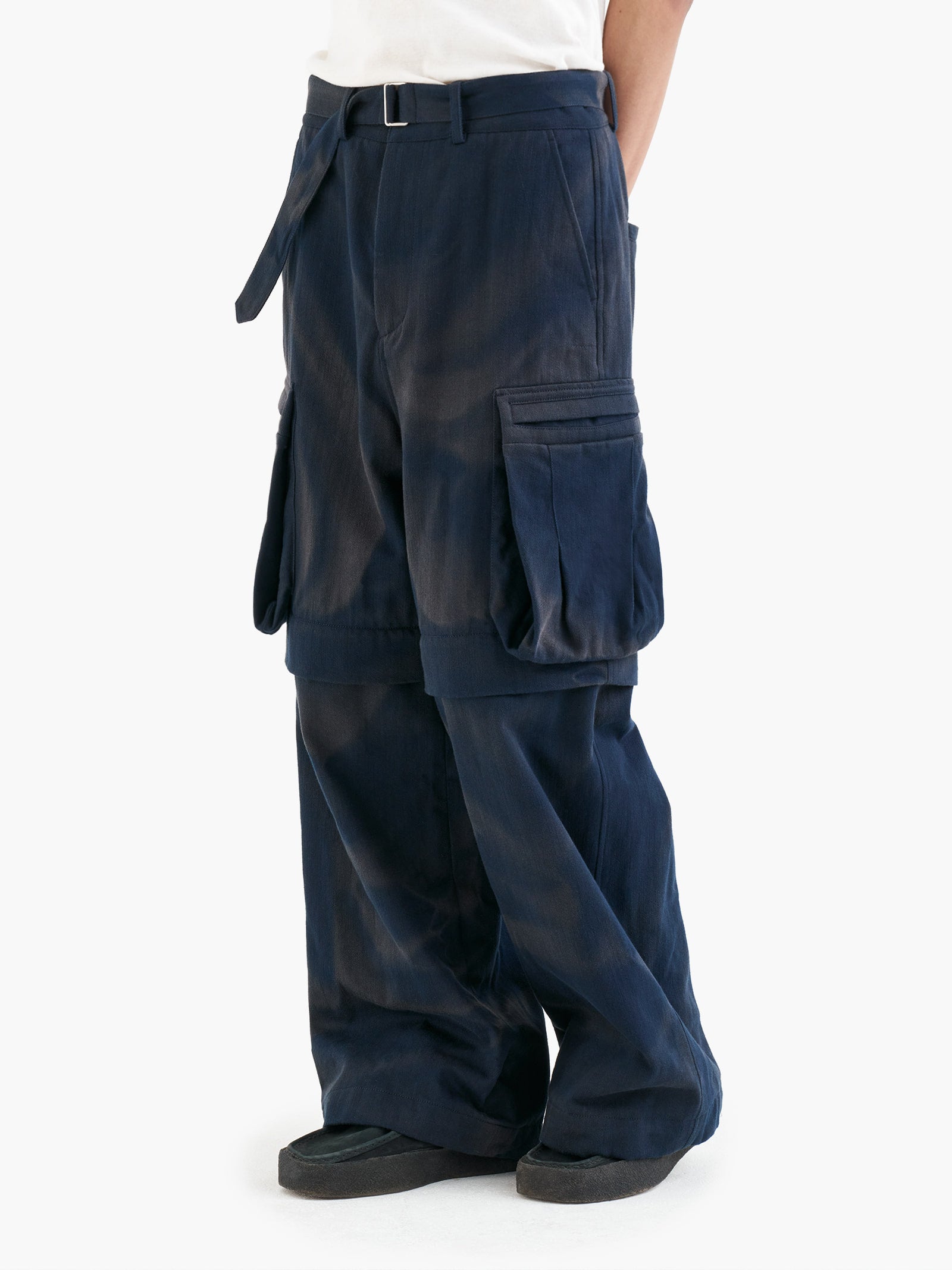 Jiyong Kim - Sun-Bleached Detachable Wide Trousers (Navy) product image 5 | TRAB K-Fashion Australia