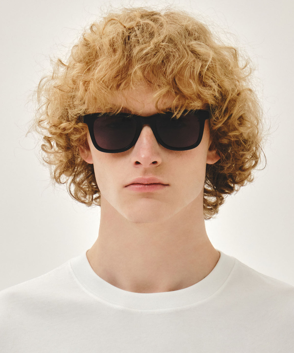 Marithe & Francois Girbaud - Wellington Sunglasses (Black) product image 6 | TRAB K-Fashion Australia
