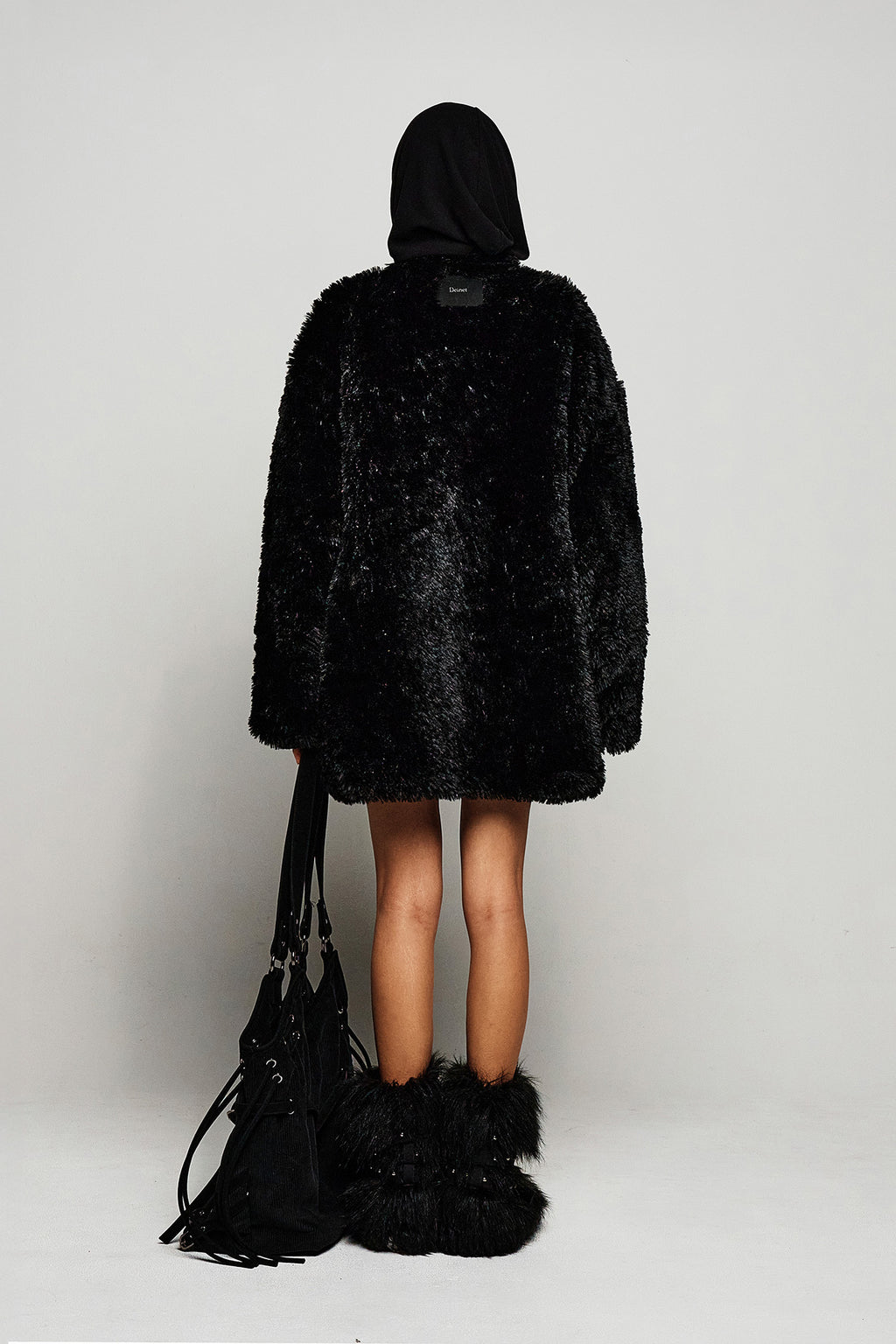 Deinet - Bizzo Point Faux Fur Jumper (Black) product image 3 | TRAB K-Fashion Australia