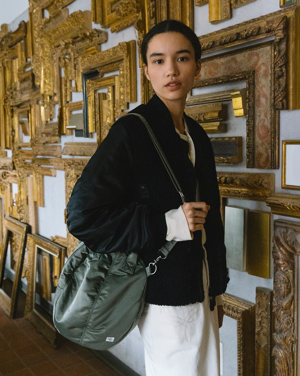 Eastlogue - Aura Ma-1 Blouson Jumper (Black) product image 3 | TRAB K-Fashion Australia