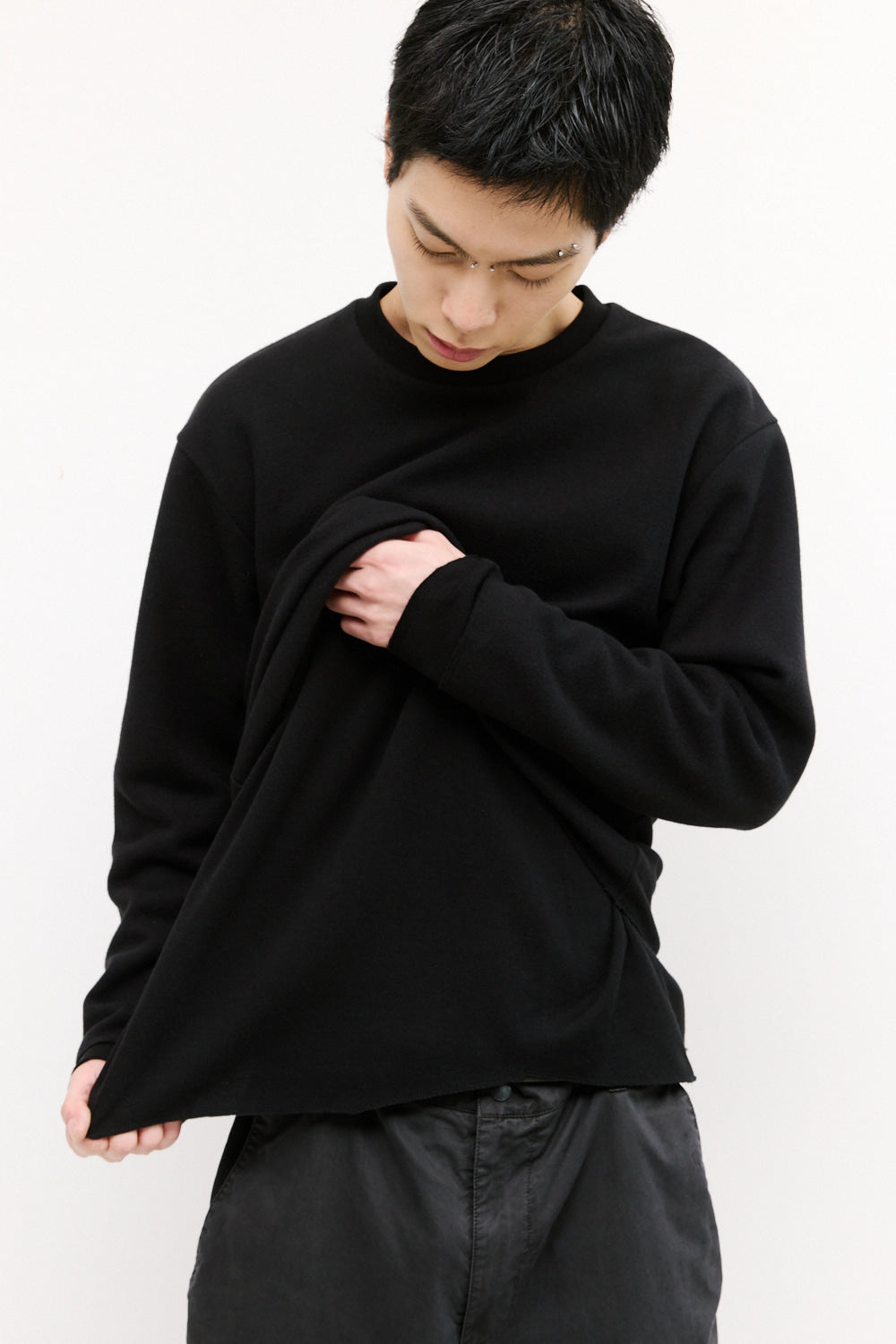 Hatchingroom - Cut Out Tee (Black) product image 7 | TRAB K-Fashion Australia