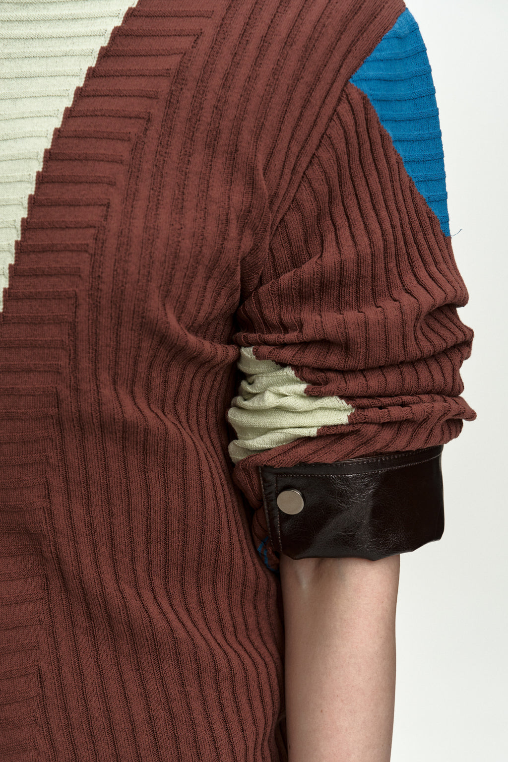Andersson Bell - Risa Color-Blocked Knit Zip-Up Hoodie (Brown/Lime) product image 6 | TRAB K-Fashion Australia