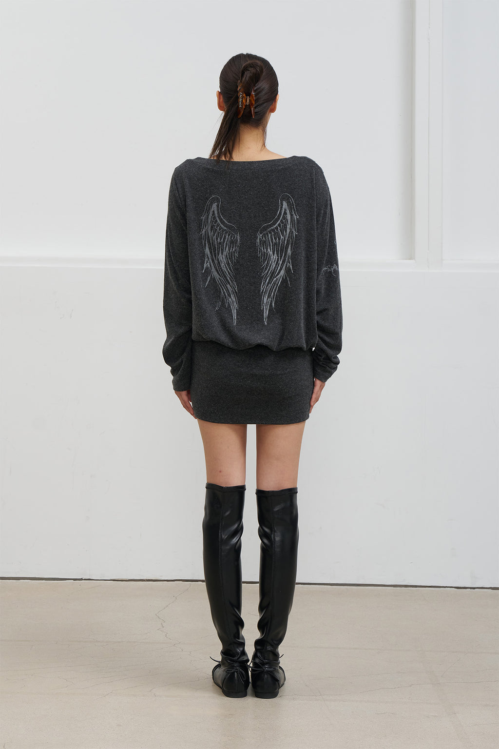 Deinet - Angel Off-Shoulder Dress (Charcoal) product image 3 | TRAB K-Fashion Australia