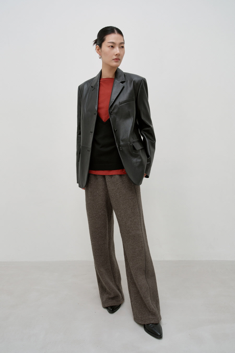 Insilence - Alpaca Wool Jersey Pants (Brown) product image 4 | TRAB K-Fashion Australia