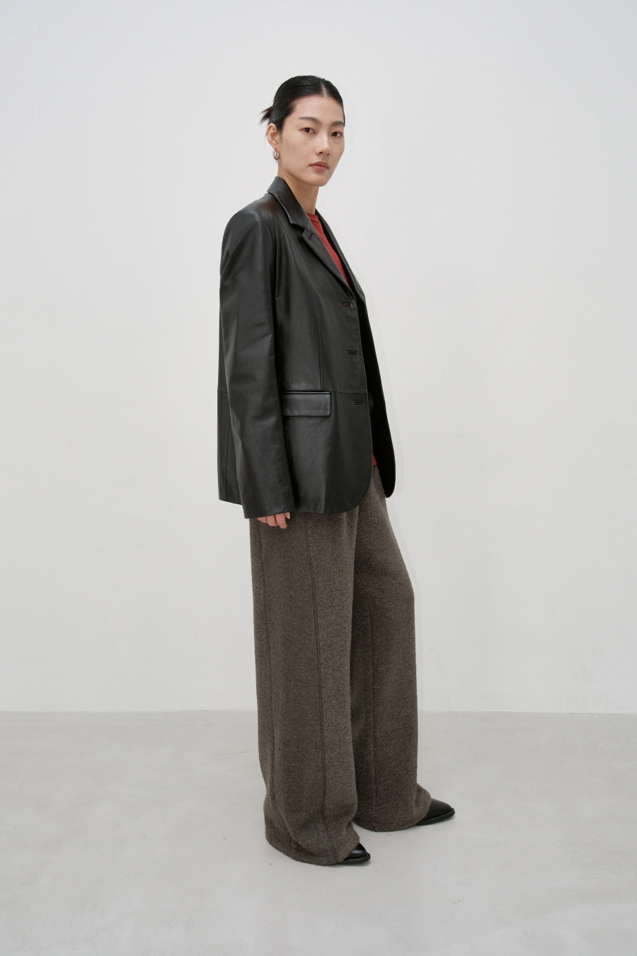 Insilence - Alpaca Wool Jersey Pants (Brown) product image 3 | TRAB K-Fashion Australia