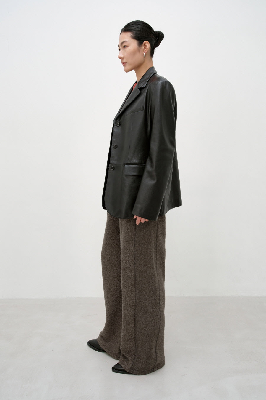 Insilence - Alpaca Wool Jersey Pants (Brown) product image 2 | TRAB K-Fashion Australia