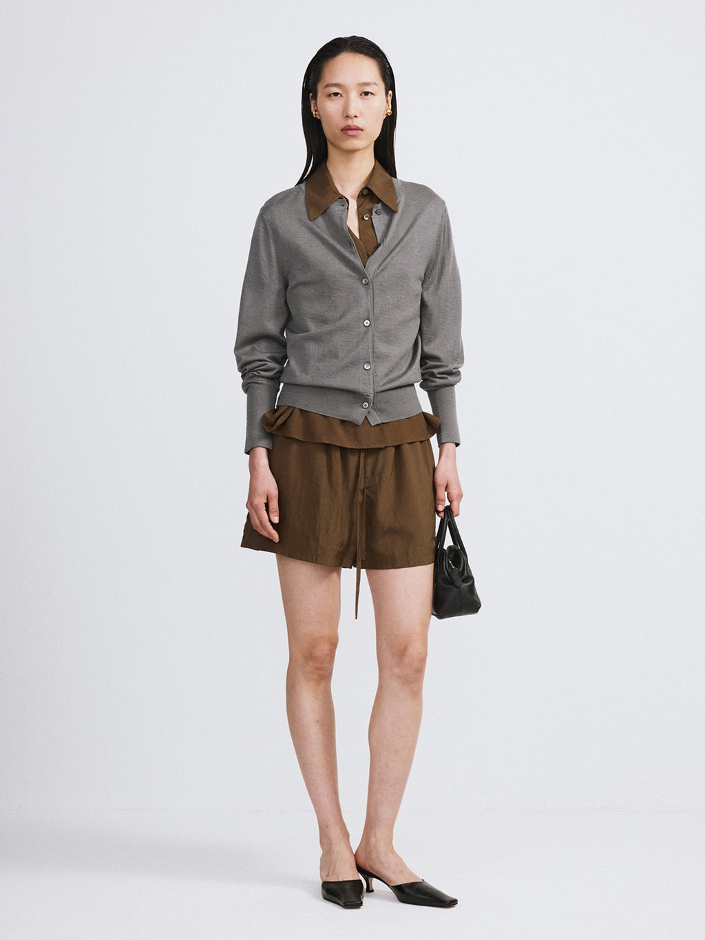 Recto - Wrinkled Fluid Banding Shorts (Khaki Brown) product image 1 | TRAB K-Fashion Australia