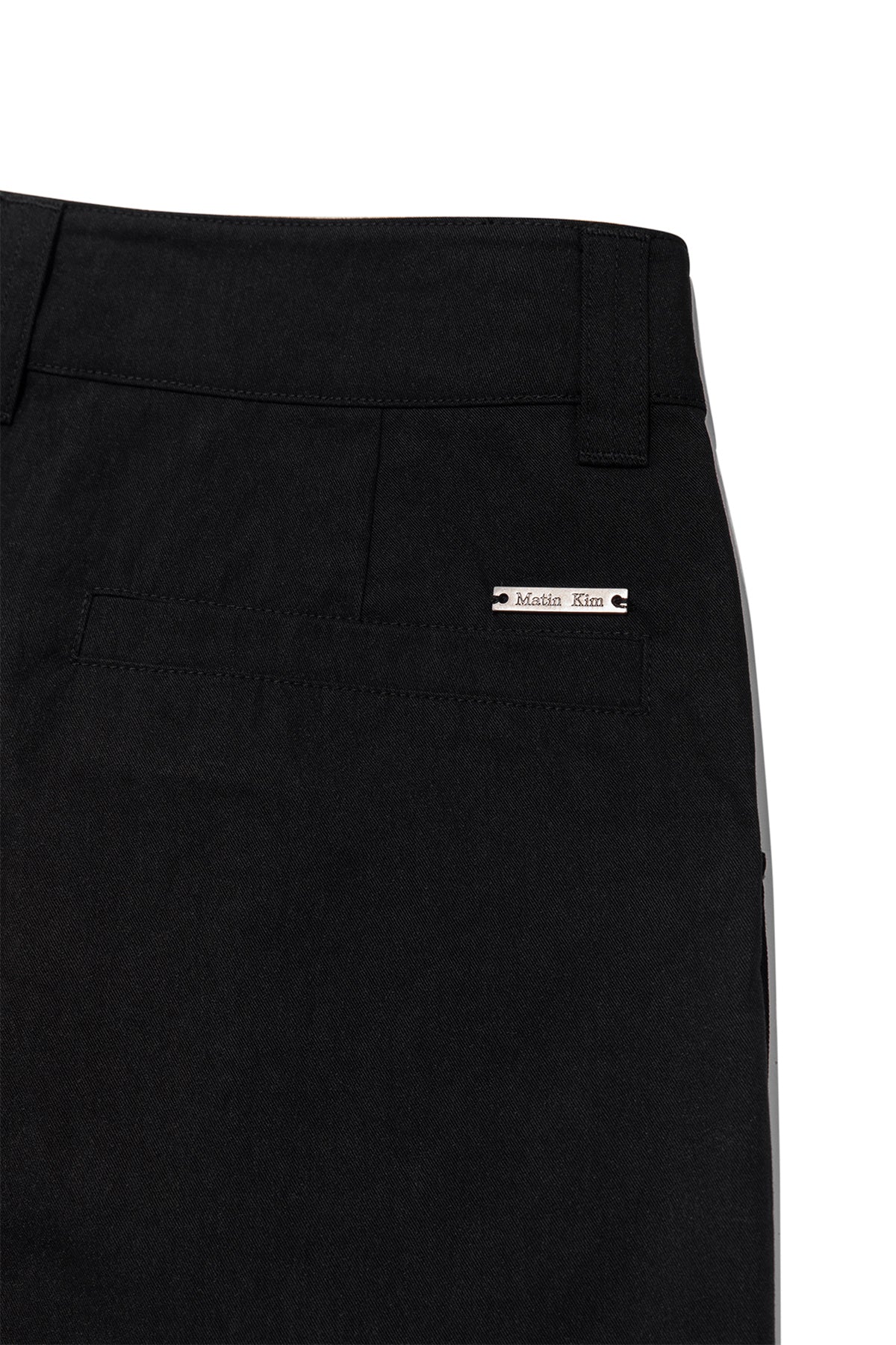 Matin Kim - Big Pocket Volume Shorts (Black) product image 5 | TRAB K-Fashion Australia