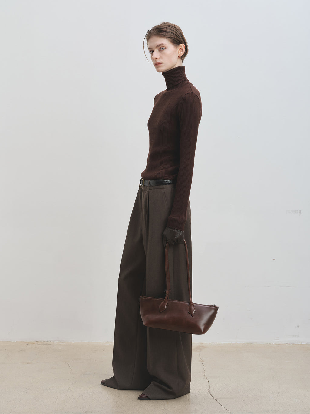 Tonywack - Slim-Fit Ribbed Turtleneck (Brown) product image 2 | TRAB K-Fashion Australia