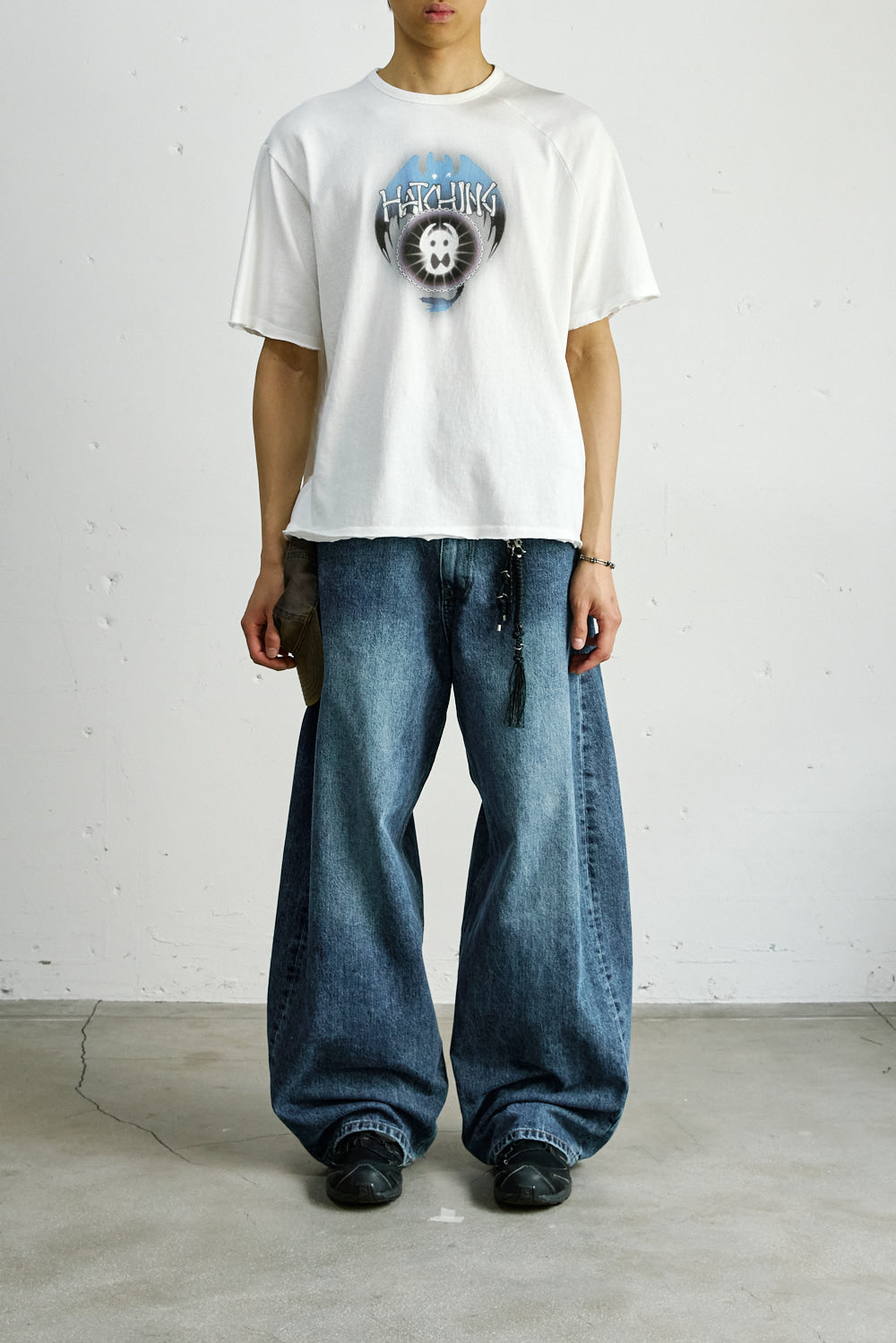 Hatchingroom - Hatching Dragon Tee (White) product image 7 | TRAB K-Fashion Australia