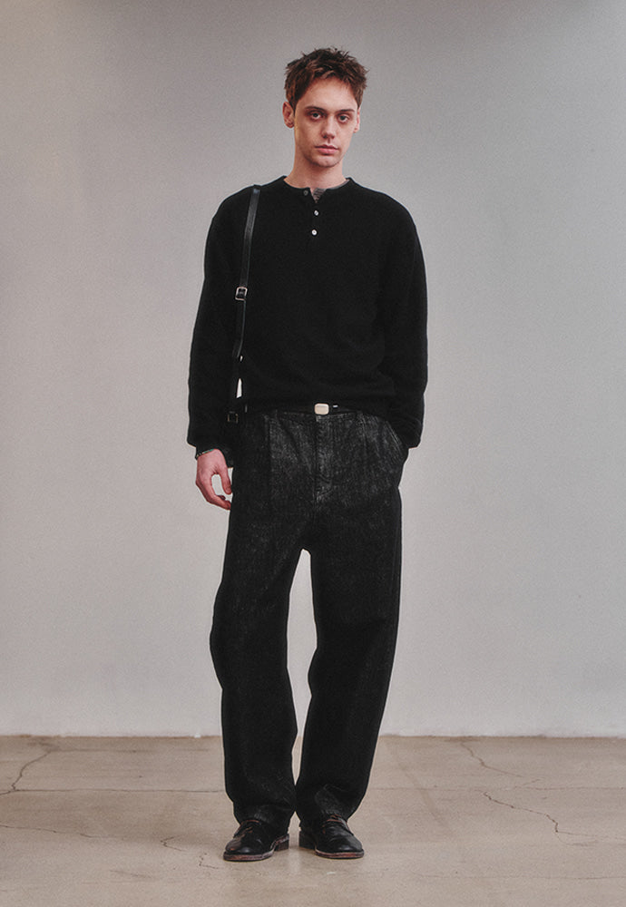 Art if acts - One Tuck Curve Denim Pants (Washed Black) product image 2 | TRAB K-Fashion Australia