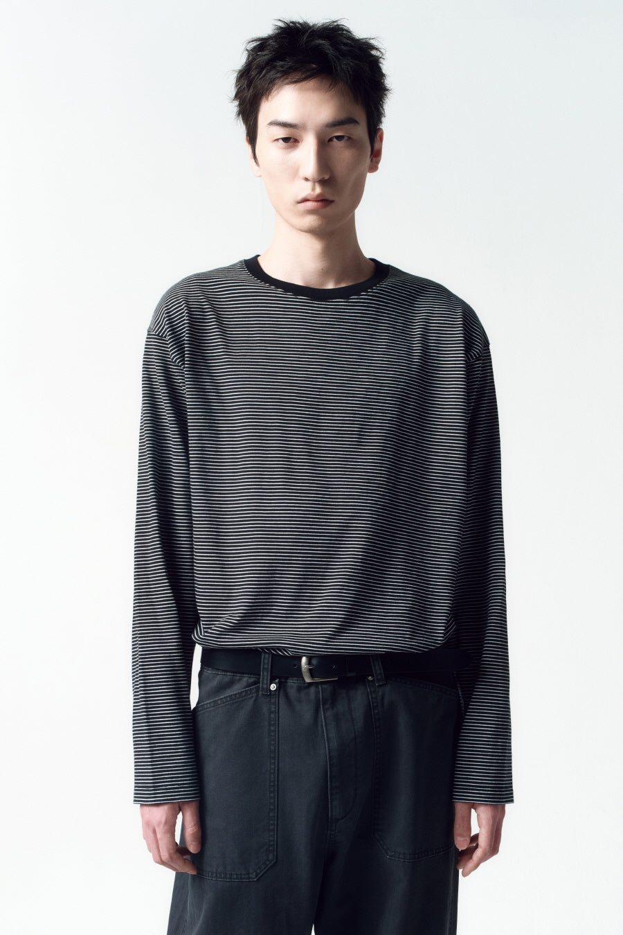 Insilence - Border Stripe Long Sleeve (Black) product image 2 | TRAB K-Fashion Australia