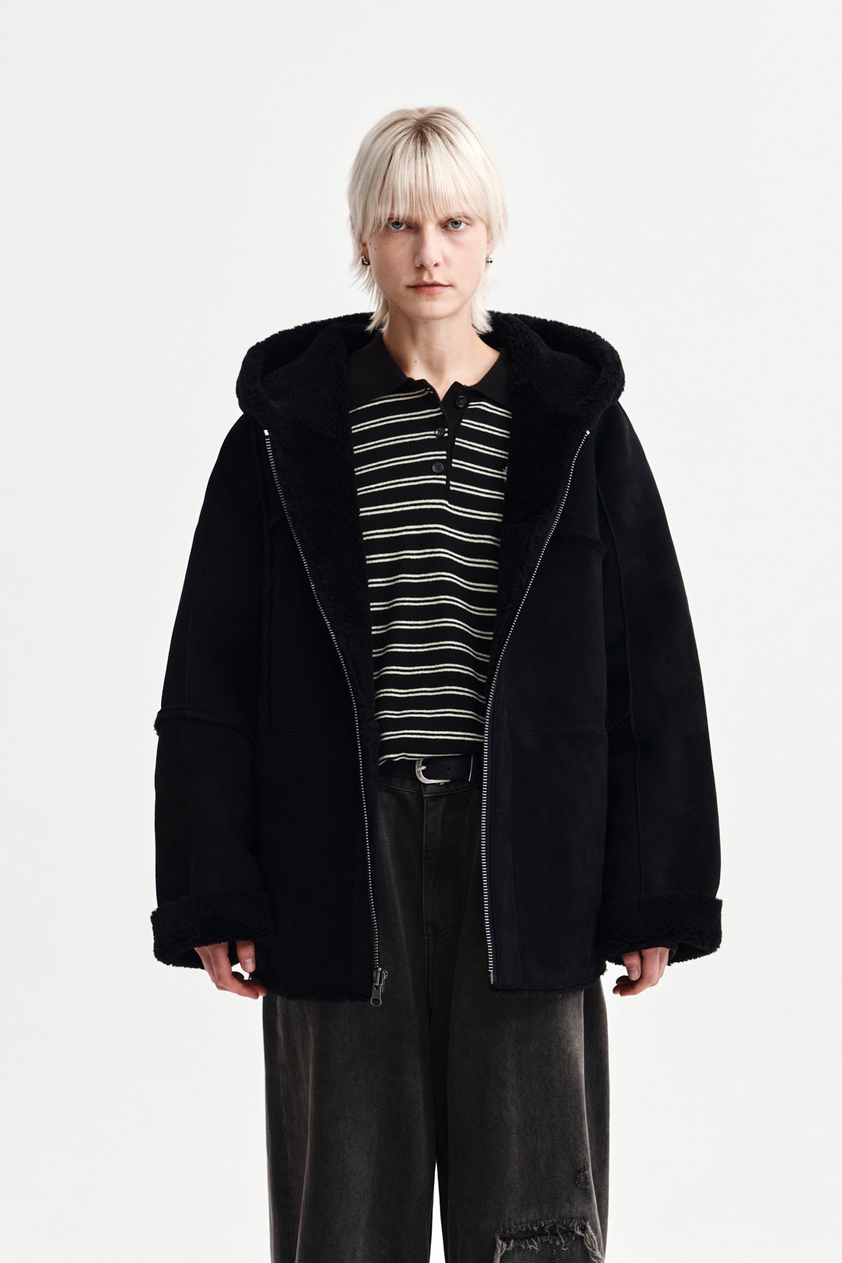 Matin Kim - Reversible Hoody Mustang (Black) product image 5 | TRAB K-Fashion Australia