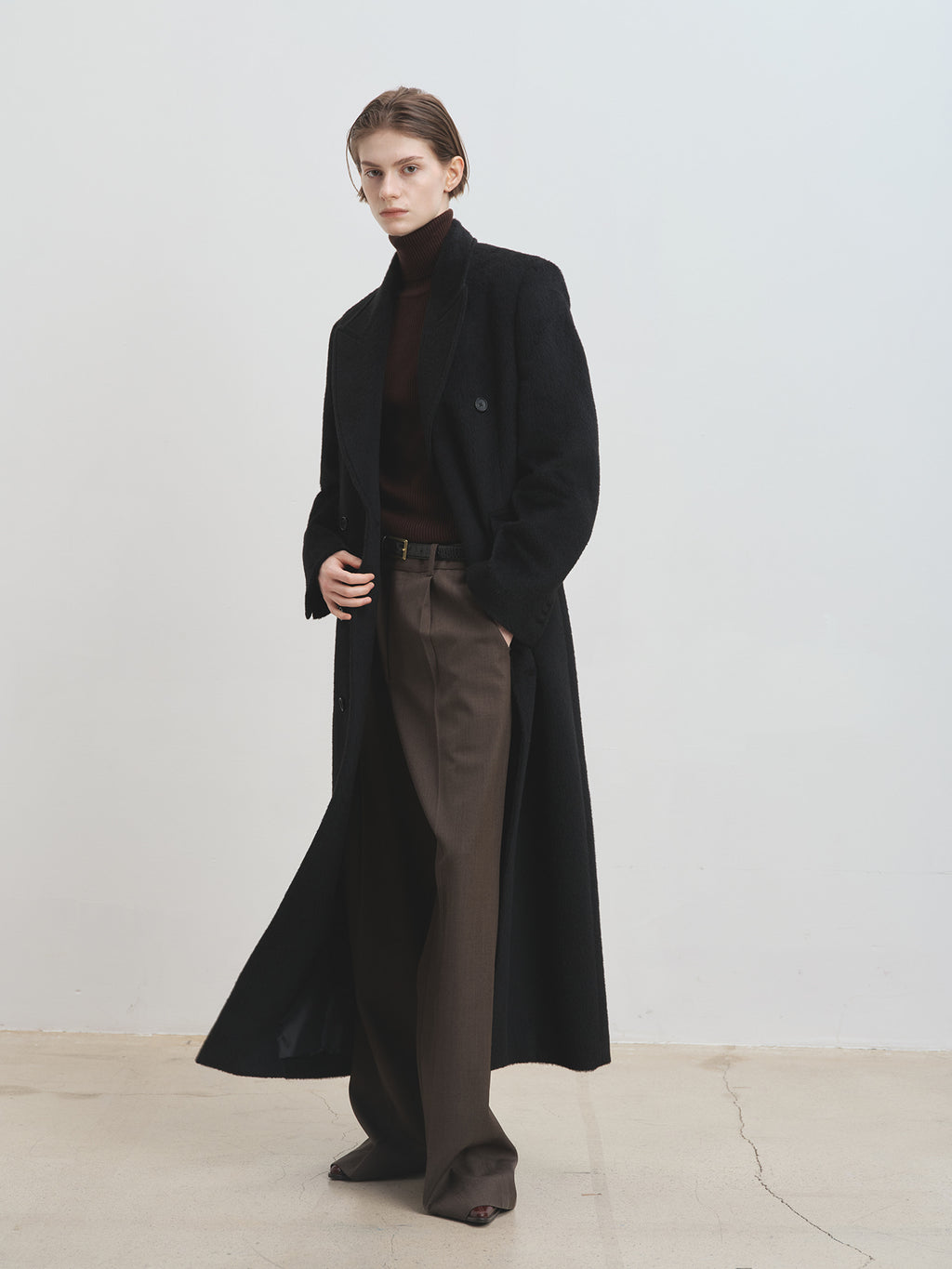 Tonywack - Wool And Alpaca Fitted Double-Breasted Maxi Coat (Black) product image 4 | TRAB K-Fashion Australia