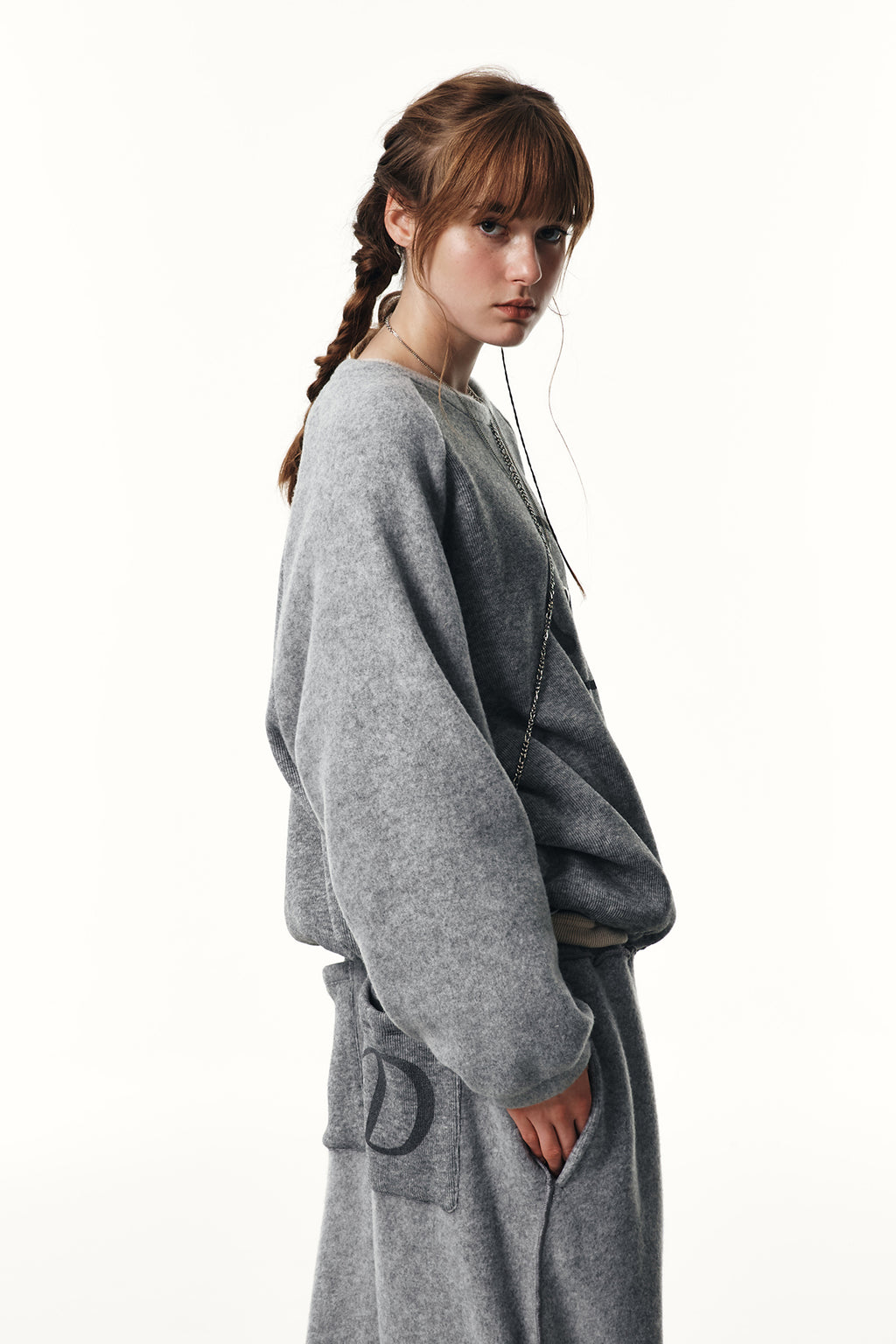 Deinet - Smooth D Logo Sweatshirts (Grey) product image 8 | TRAB K-Fashion Australia