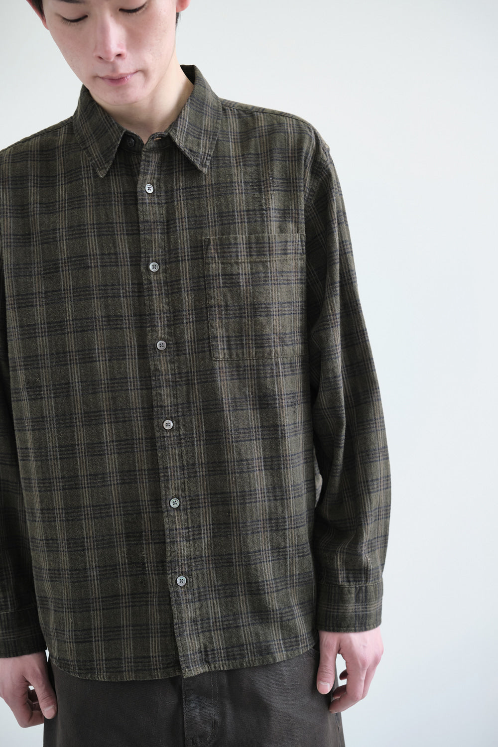 Hatchingroom - Museum Shirt Herringbone Check (Over Dyed Khaki) product image 5 | TRAB K-Fashion Australia