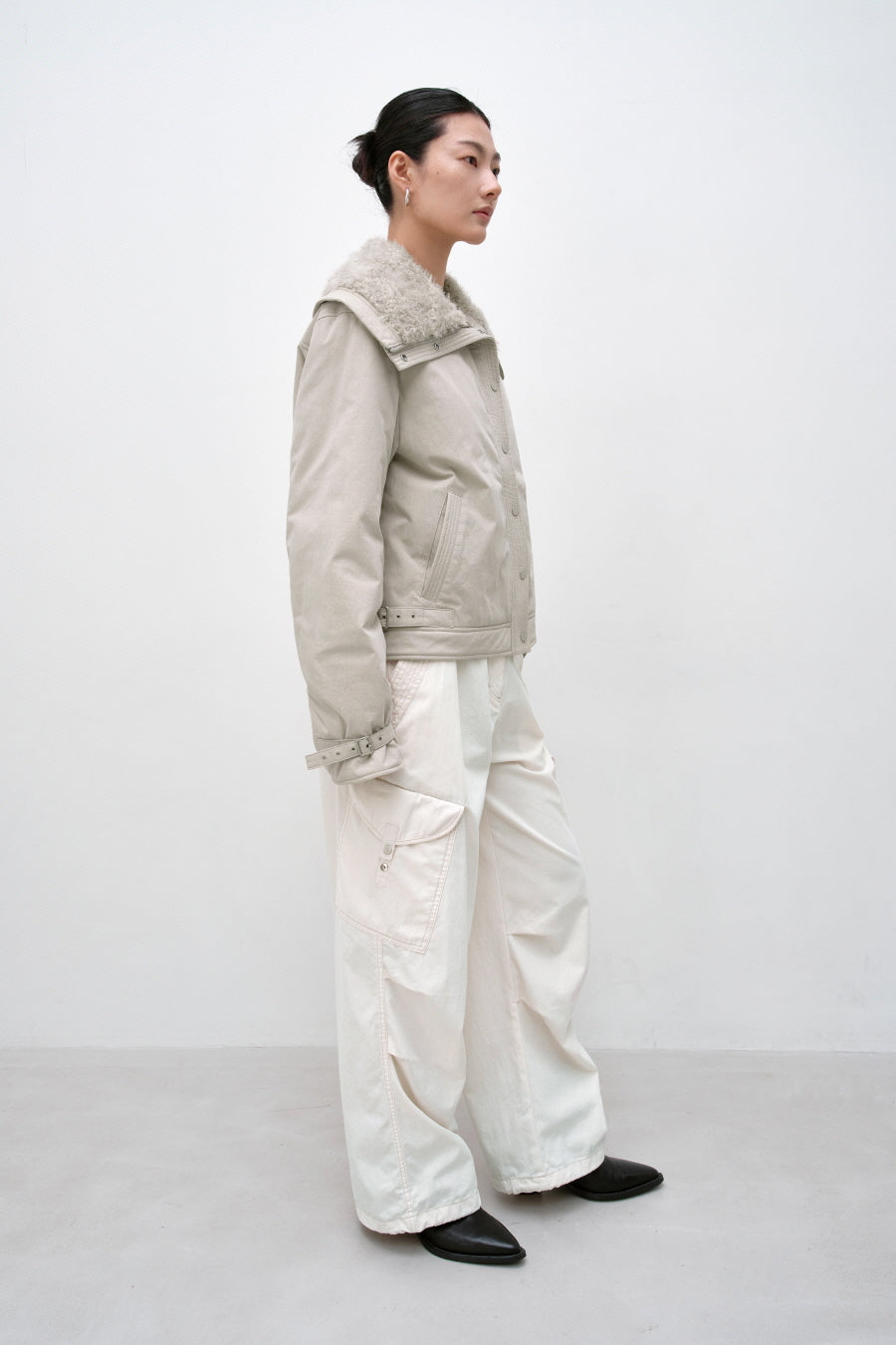Insilence - Spread Fur Collar Jumper (Grey Beige) product image 5 | TRAB K-Fashion Australia