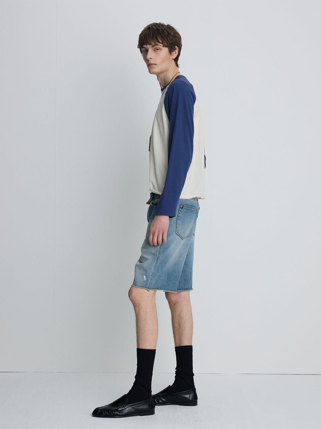 Tonywack - Hand-Painted Raw Hem Denim Shorts (Vintage Blue) product image 2 | TRAB K-Fashion Australia