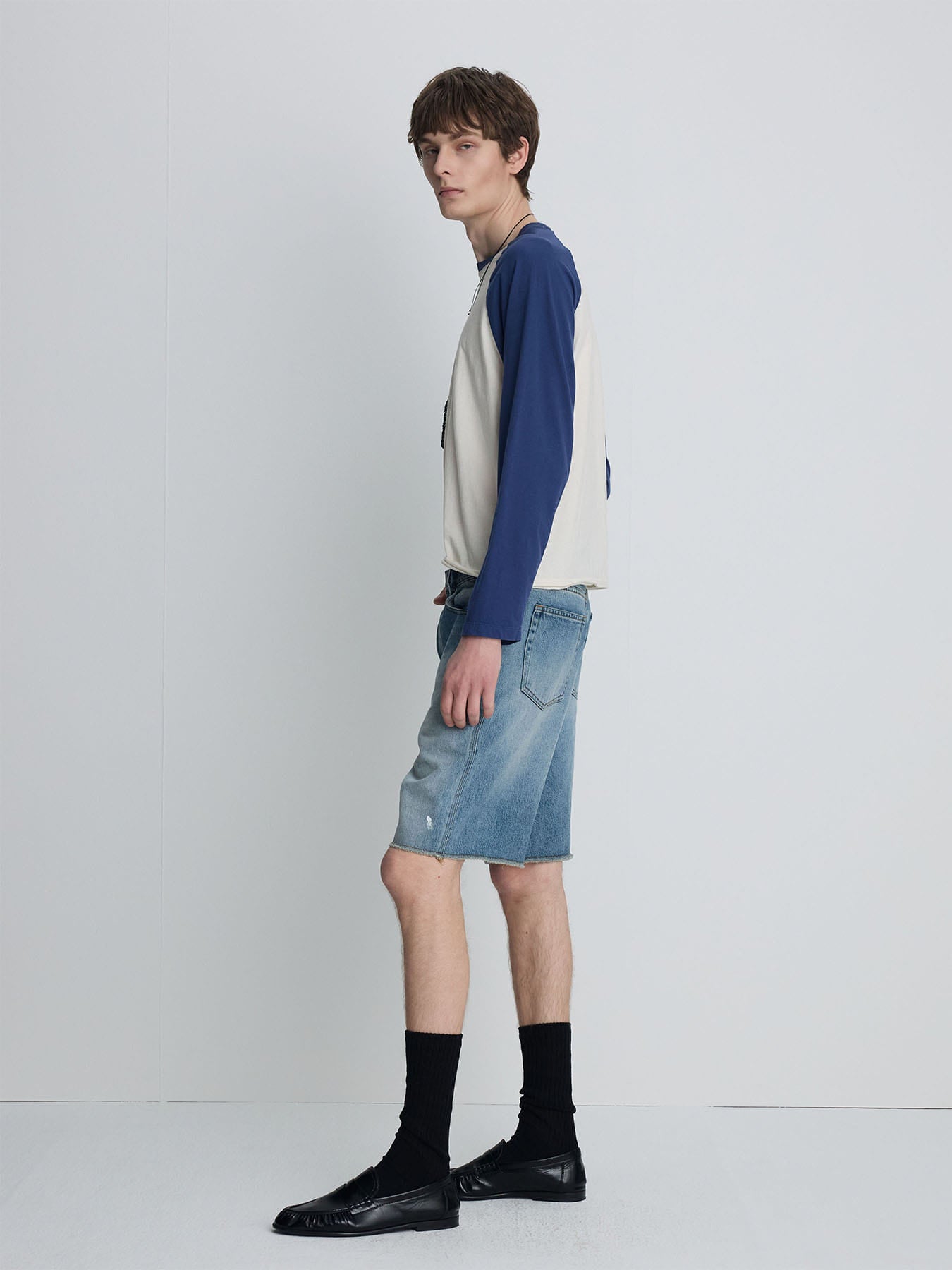 Tonywack - Hand-Painted Raw Hem Denim Shorts (Vintage Blue) product image 2 | TRAB K-Fashion Australia